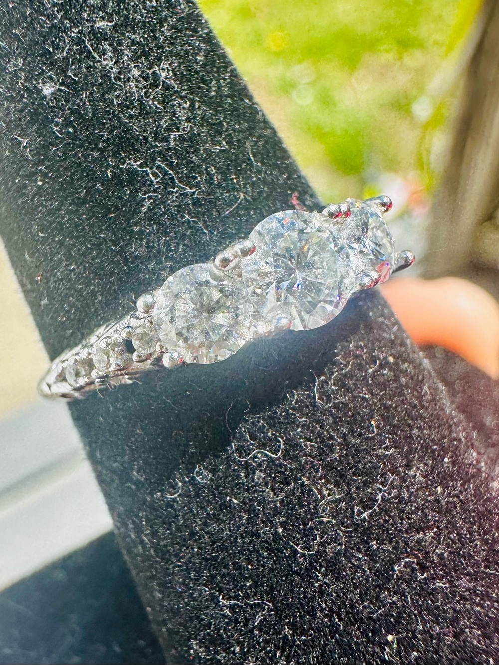 New moissanite lab diamond ring band sz 7 & sizable - Picture 4 of 7